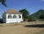 Unsere Villa mit Hausberg.JPG